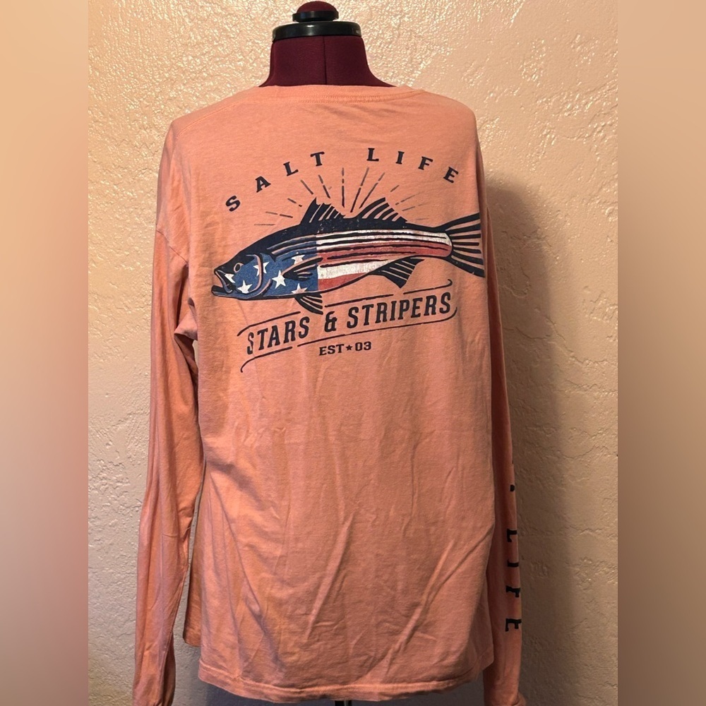 Salt Life women’s Coral long sleeve pocketed Cotton Tee size large